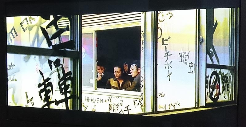 プライムビデオでの比較